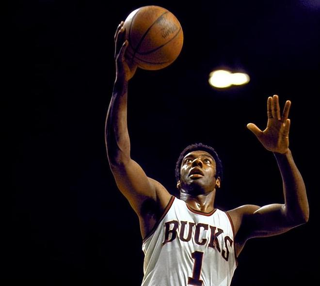 尽管喀麦隆 尽管喀麦隆