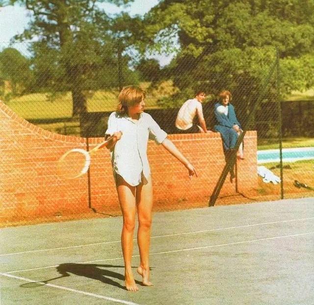 路易斯戴帽 路易斯戴帽