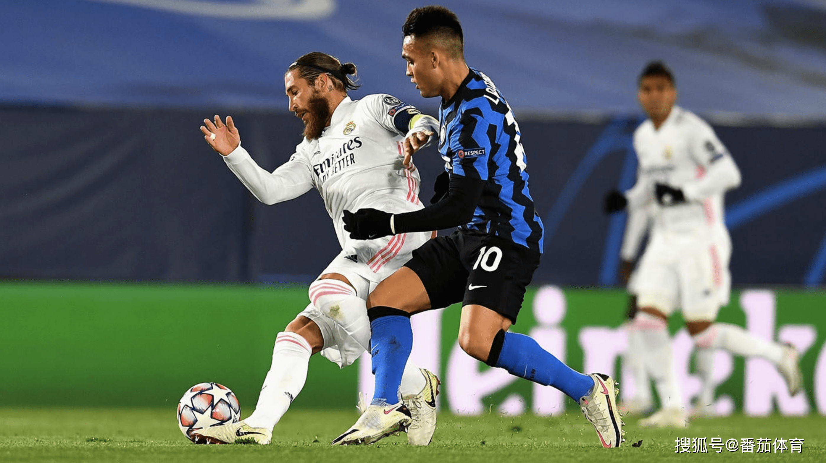 一脚球的前 一脚球的前