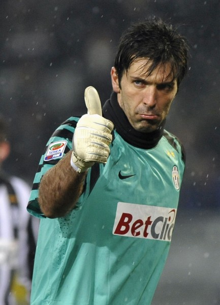 继续在赛场 继续在赛场