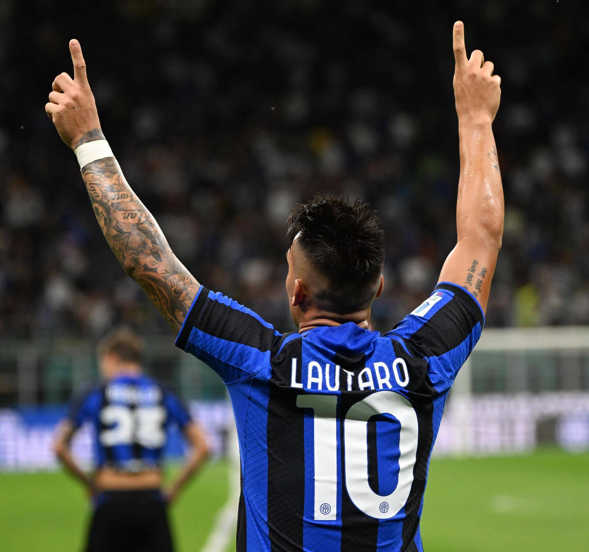 与高忠诚度 与高忠诚度